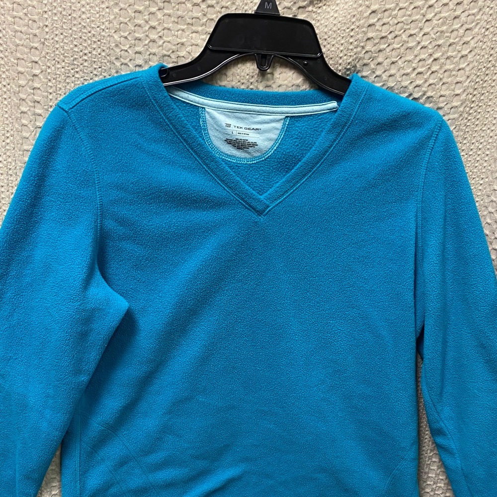 tek gear Women's V-Neck Sweater in Bright Teal Blue